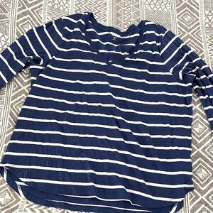 Plus Size blue & white stripped Old Navy XXL Shirt